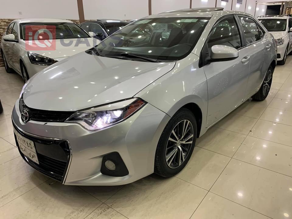 تويوتا كورولا